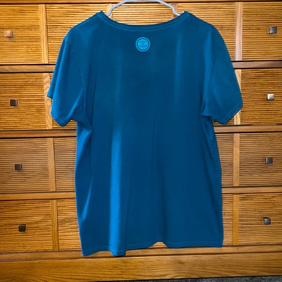 LIFE IS GOOD LET BEES LIVE V-NECK SS TEE - Picture 3 of 3